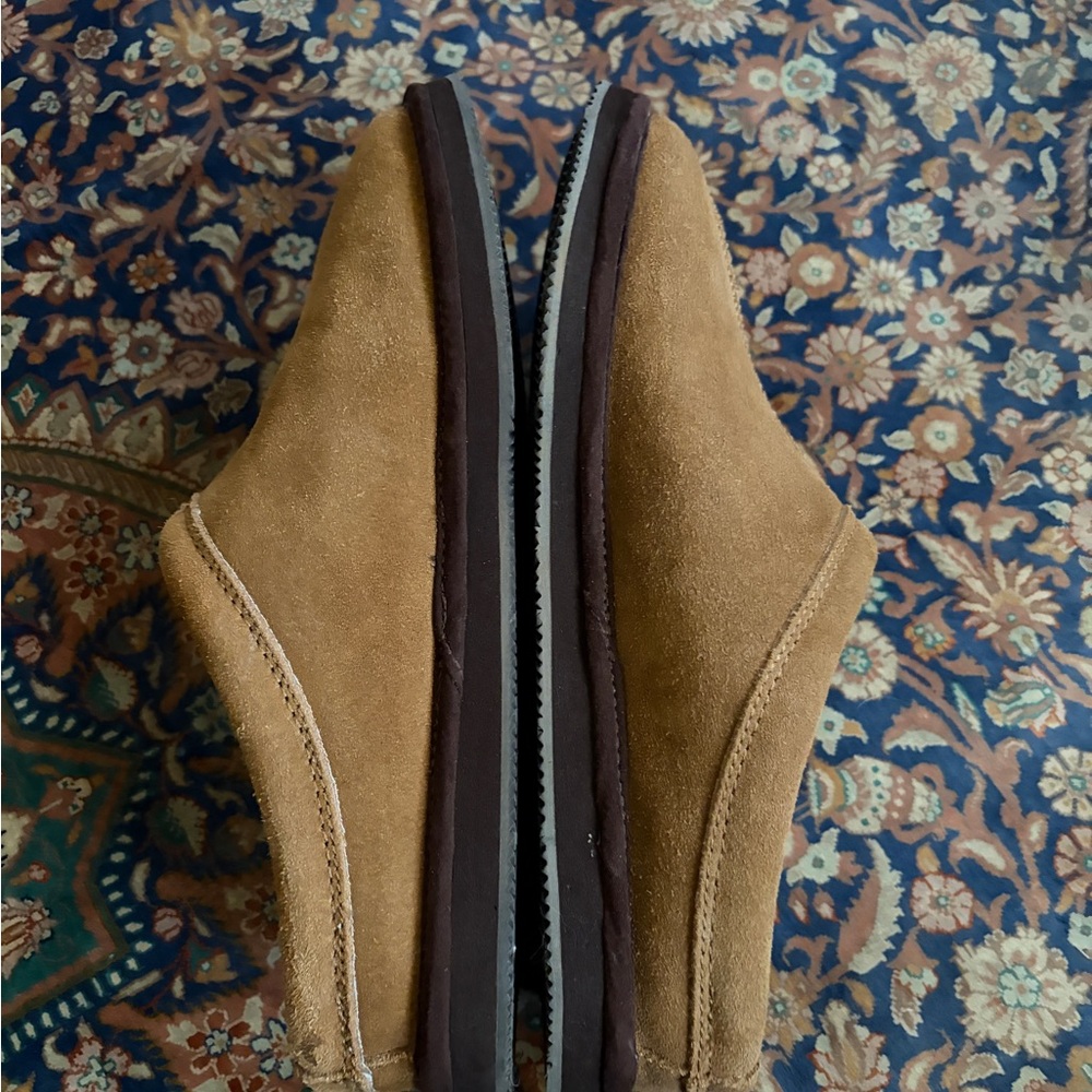 Like new My Slippers slip on brown suede and faux fur size 10 men’s. Warm. - Picture 4 of 11